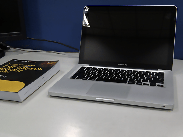 MacBook Pro MC374 LL/A | Ri Xu Online